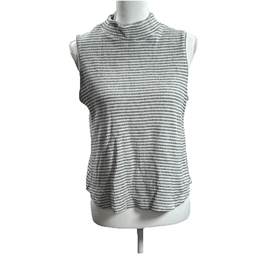 Chico's Zenergy Soft Striped White Gray‎ Mock Neck Tank Top Size 1 Petite